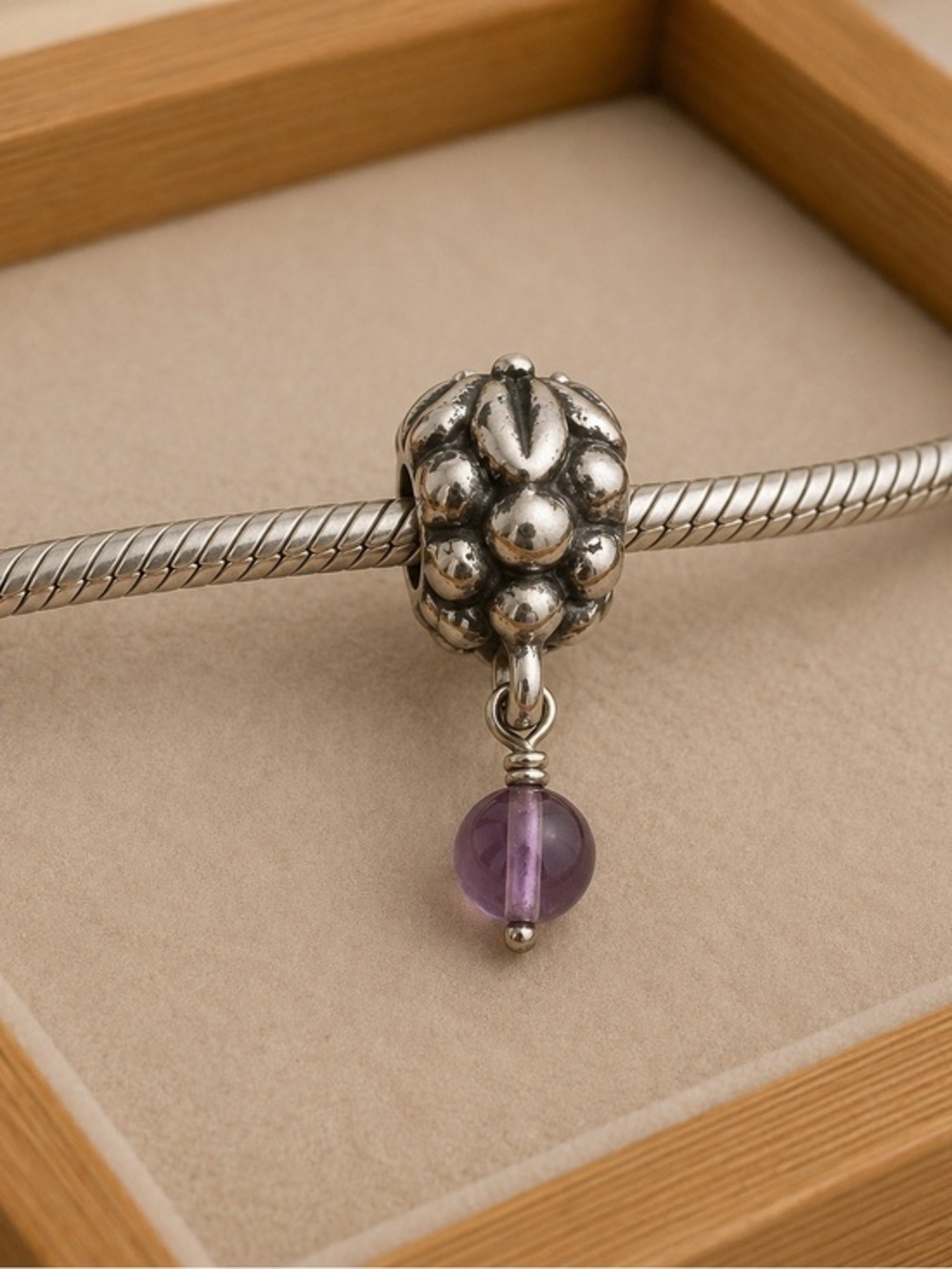 Pandora .925 Sterling Silver Grapes Bunch Dangle Charm Amethyst EUC ALE #292